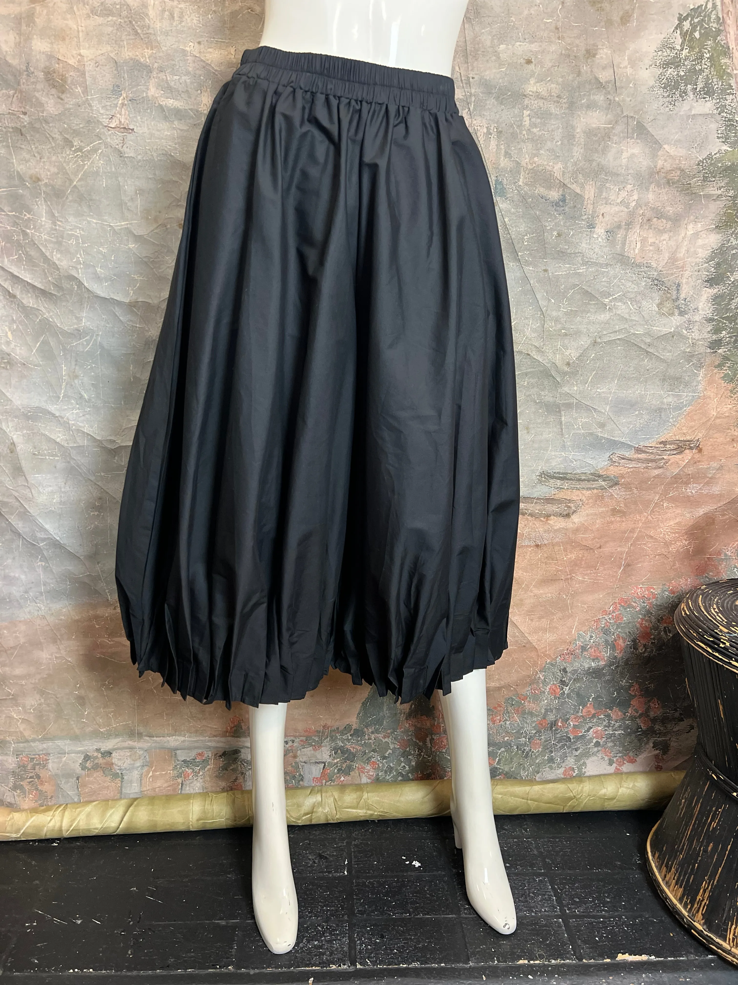 1332 Pleated Dress Pant