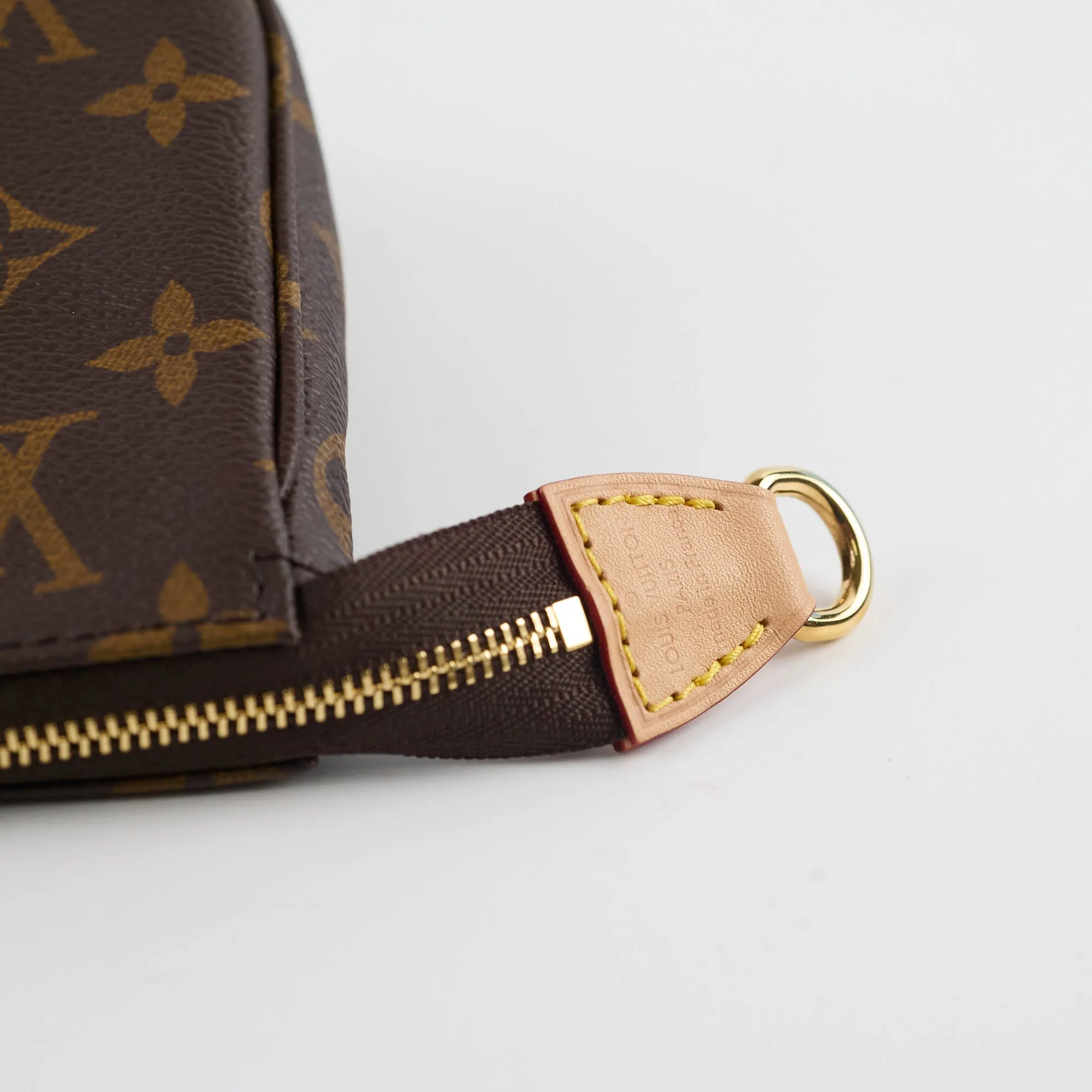Louis Vuitton Pochette Accessories Monogram